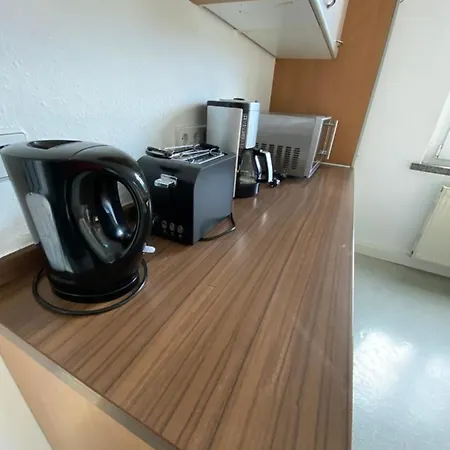 Geraeumige Im Gruenen Appartement