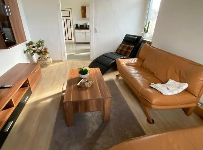 Geraeumige Im Gruenen