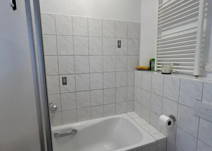 Geraeumige Im Gruenen